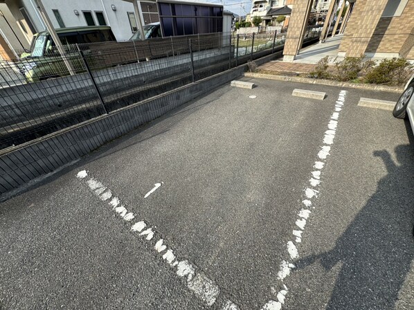 ルミナスコートの物件外観写真